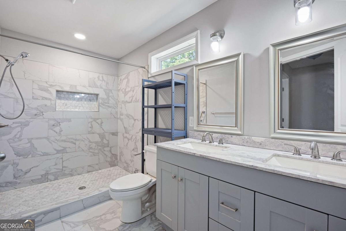 45 Smyrna Powder Springs Road SE