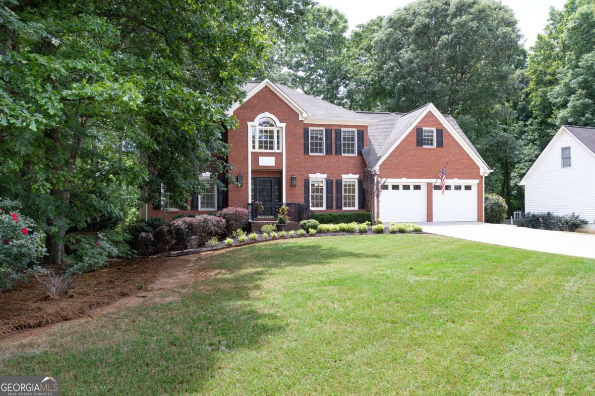 302 Lakeview Lane