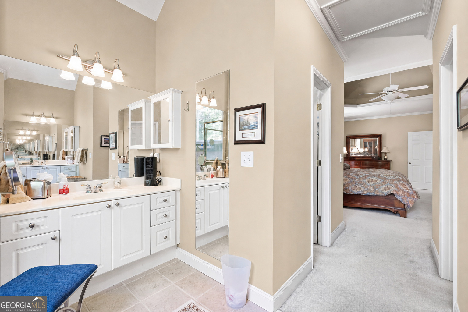406 Mountain Point