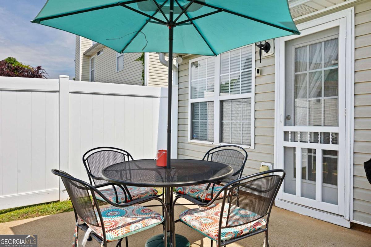 108 Greystone Way