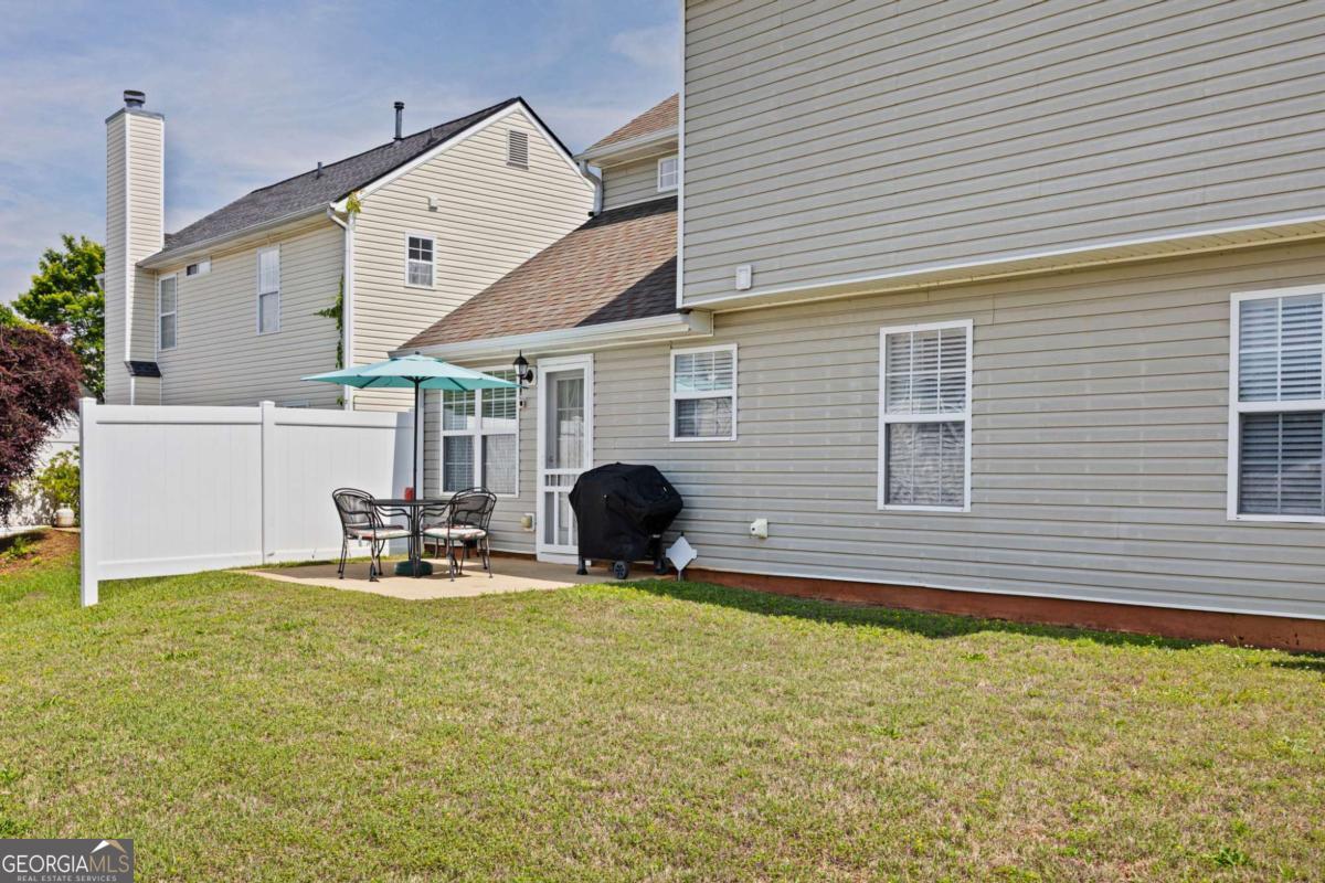 108 Greystone Way