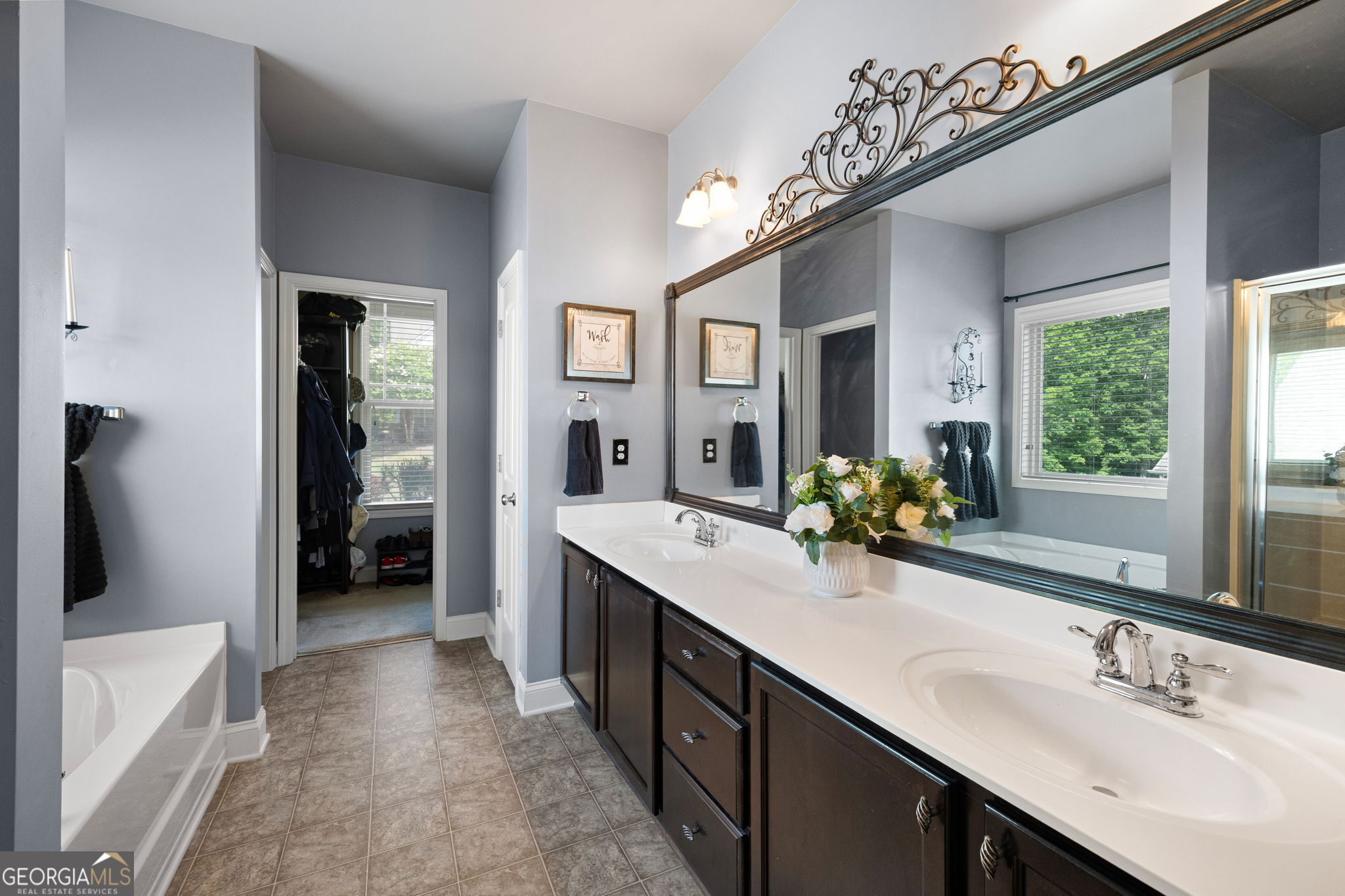 574 Naturewalk Boulevard