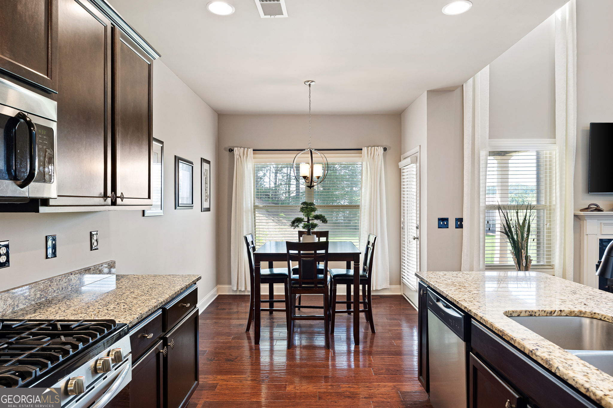 574 Naturewalk Boulevard