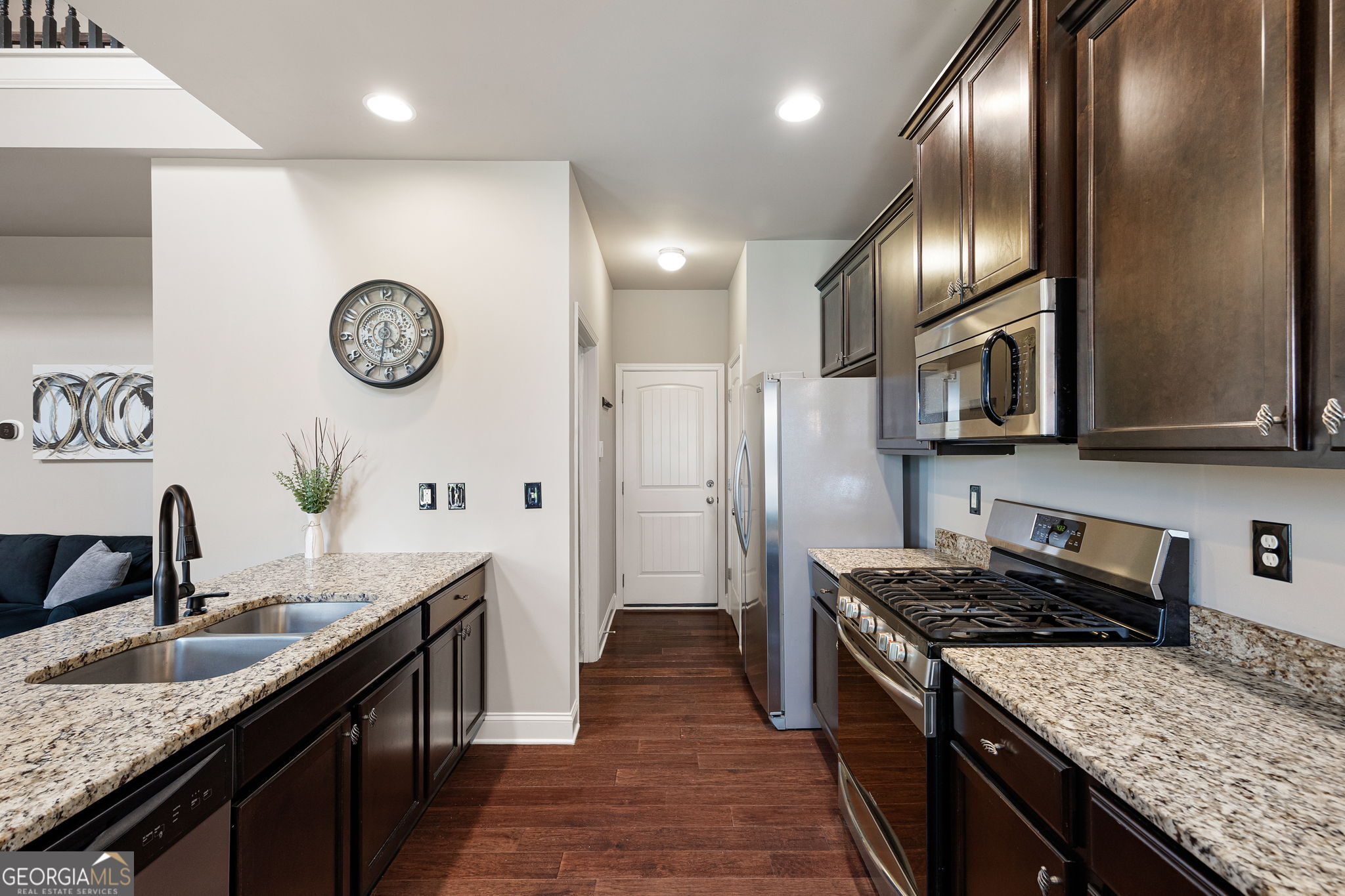 574 Naturewalk Boulevard