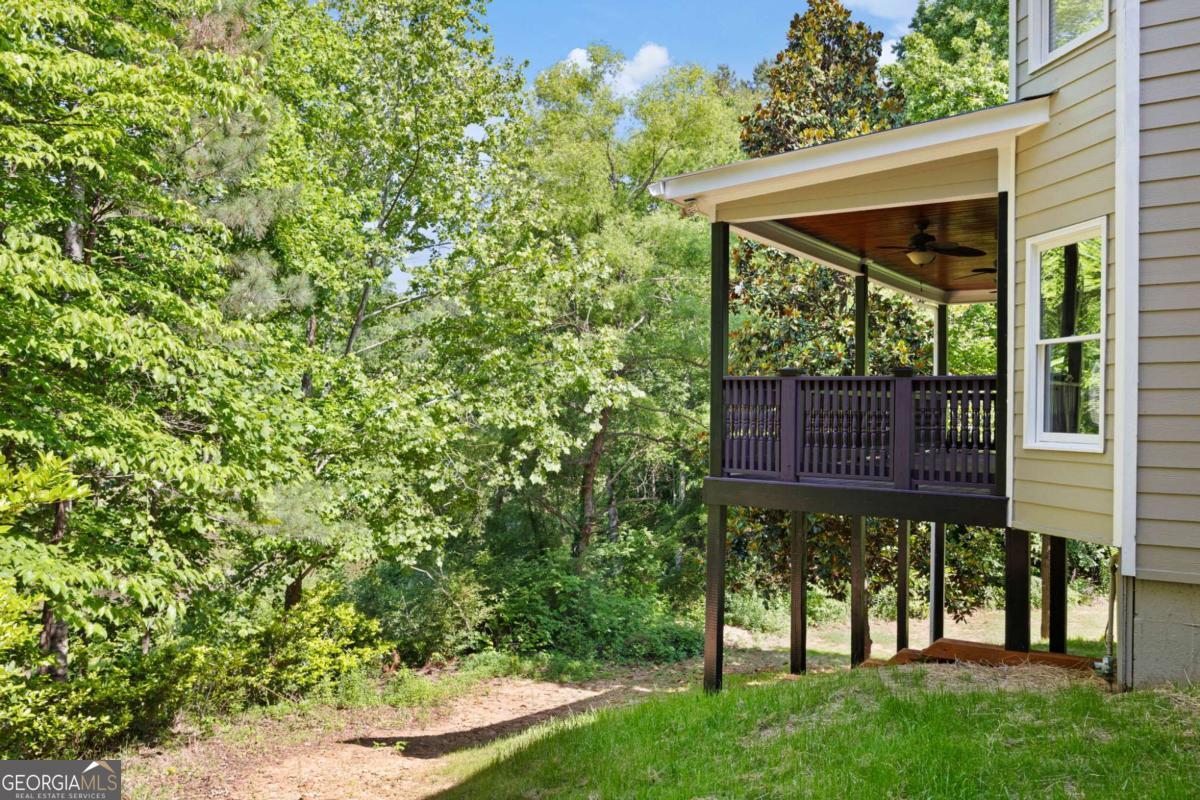 13 Royal Lake Drive SE