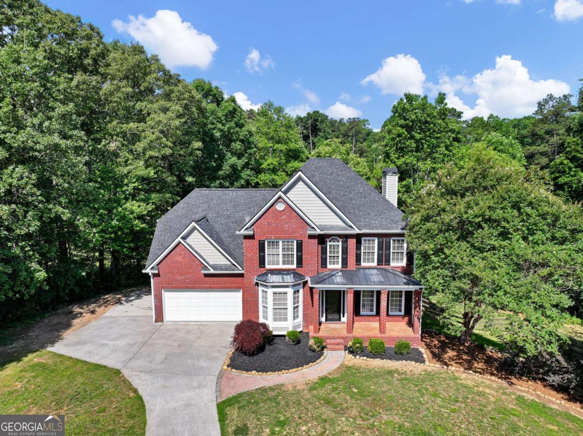 13 Royal Lake Drive SE