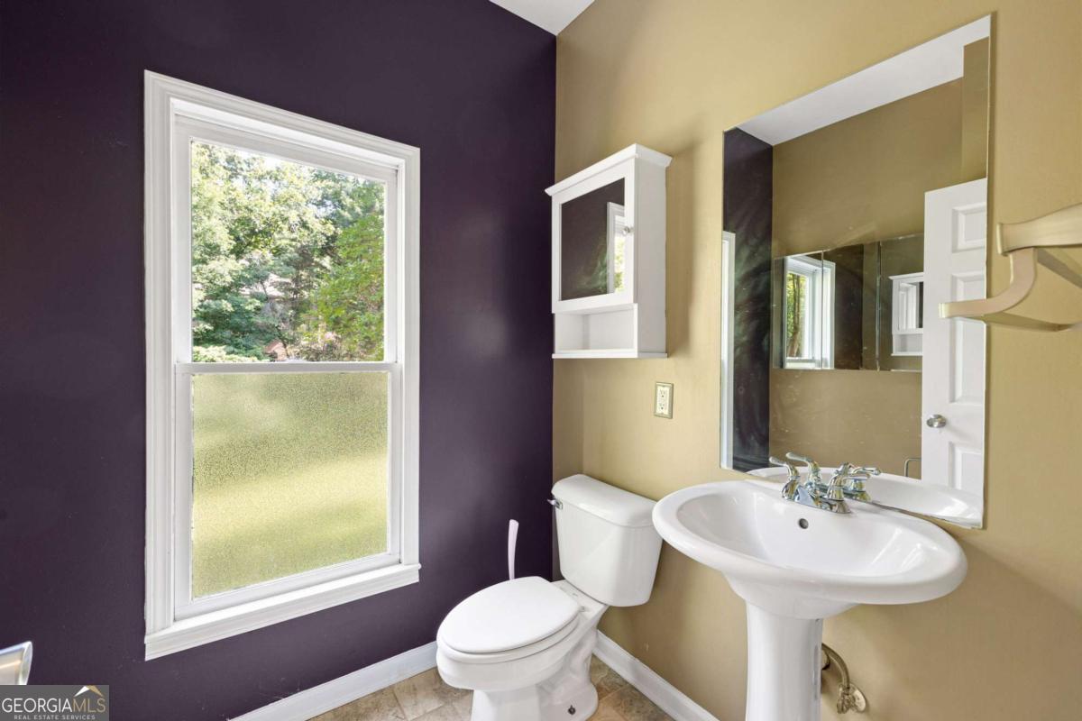 13 Royal Lake Drive SE
