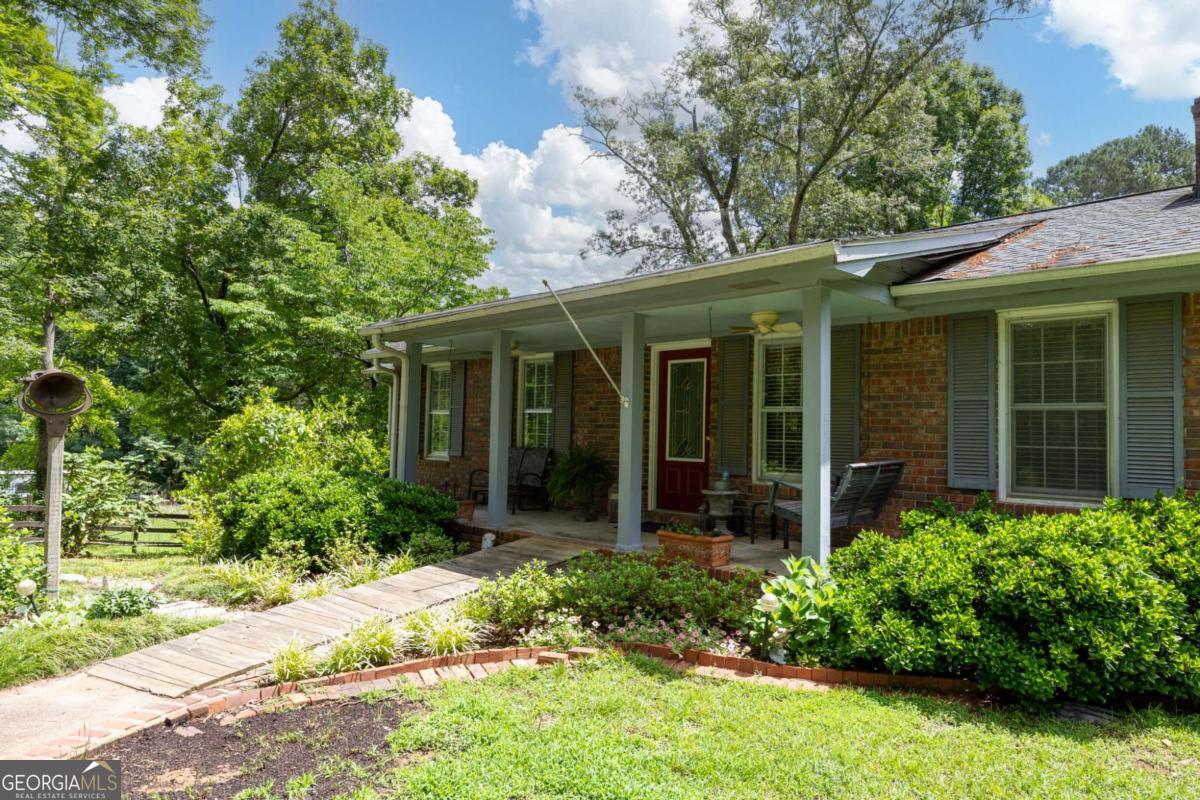 5436 Ridge Road