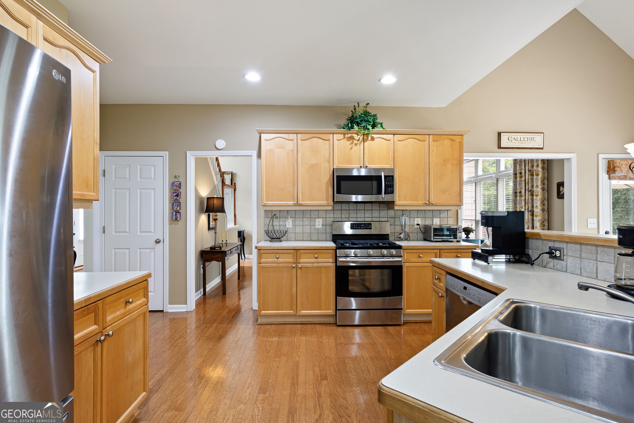 9390 Old Preserve Trail