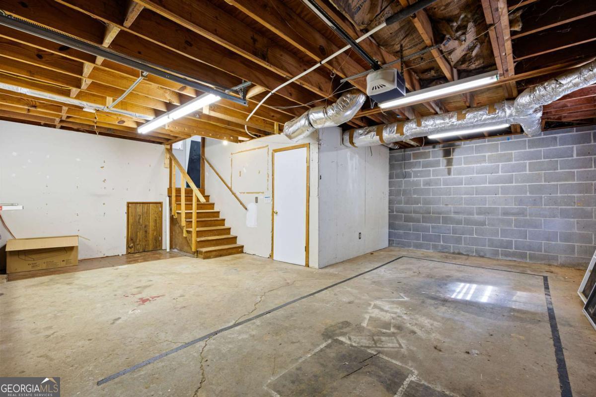 4220 Terrace Drive