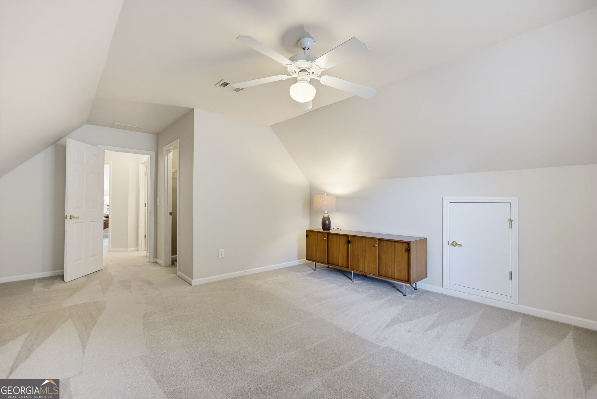 3976 Palisades Main NW