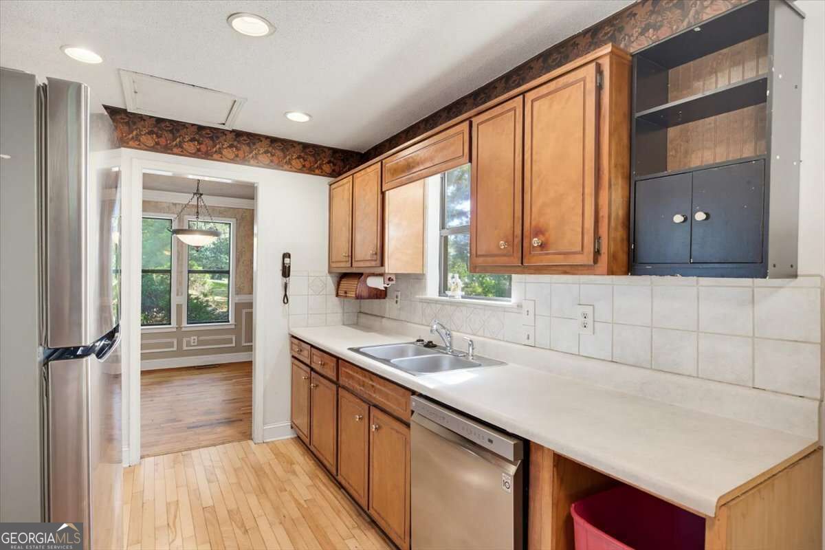 138 Hickory Trail