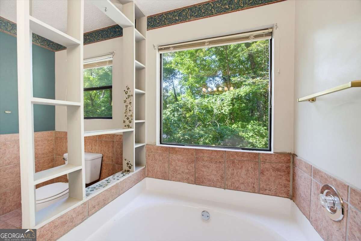 138 Hickory Trail