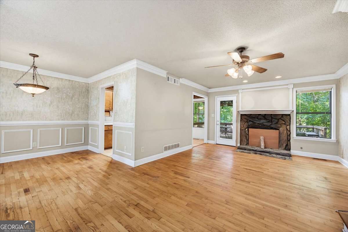 138 Hickory Trail