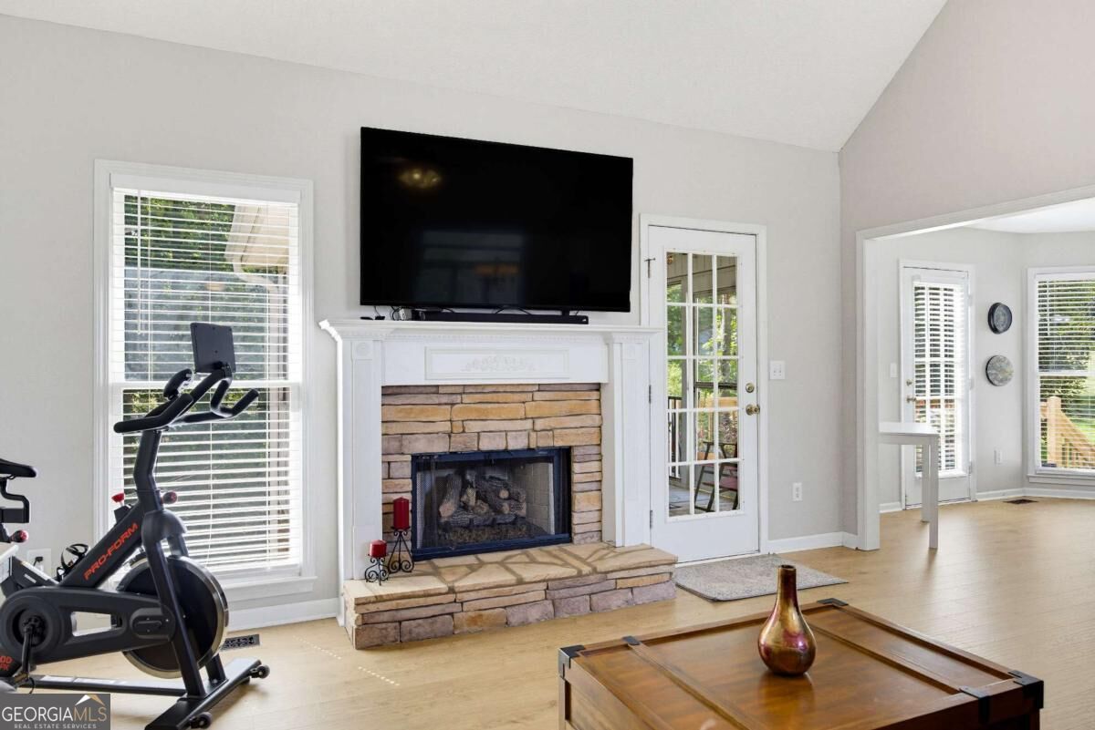 462 Whitby Drive
