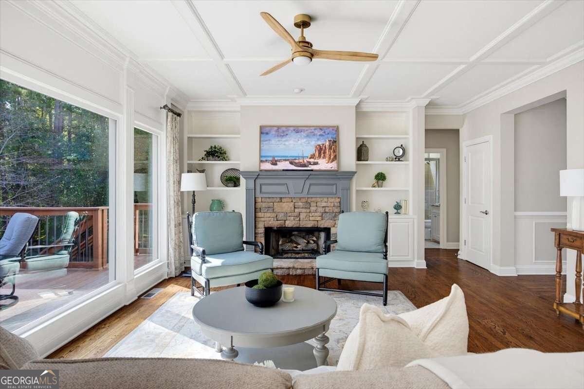 108 Lumpkin Way