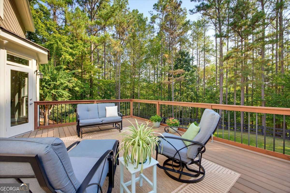 108 Lumpkin Way