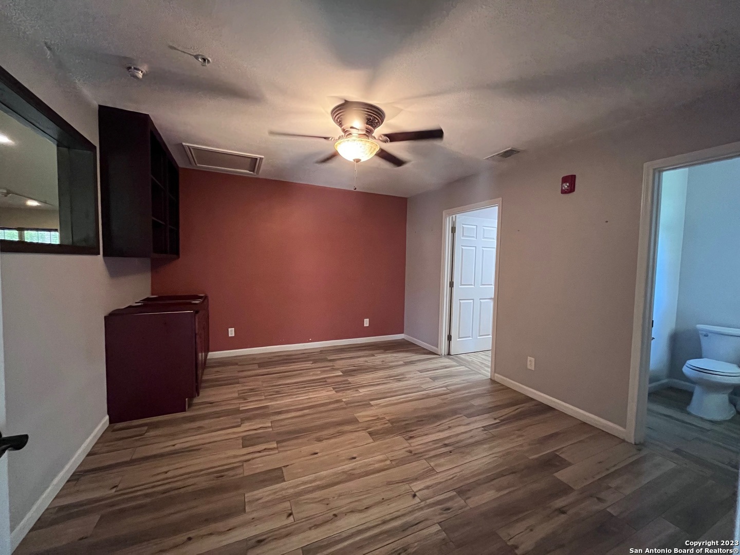 401 BRYN MAWR DR