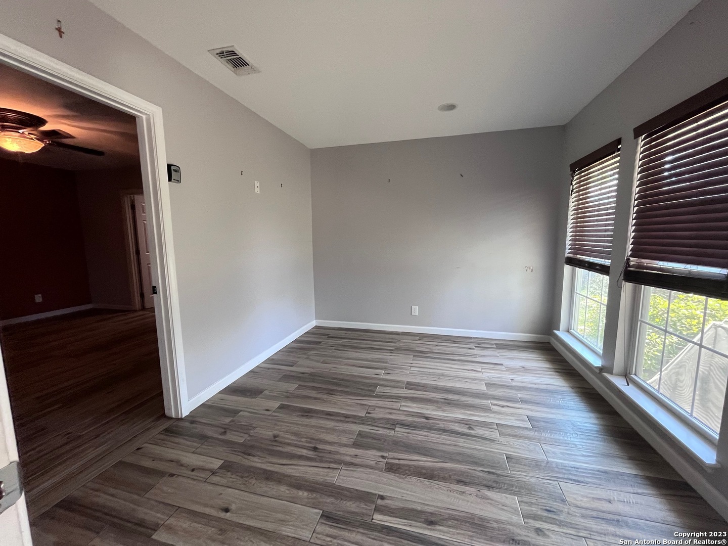 401 BRYN MAWR DR