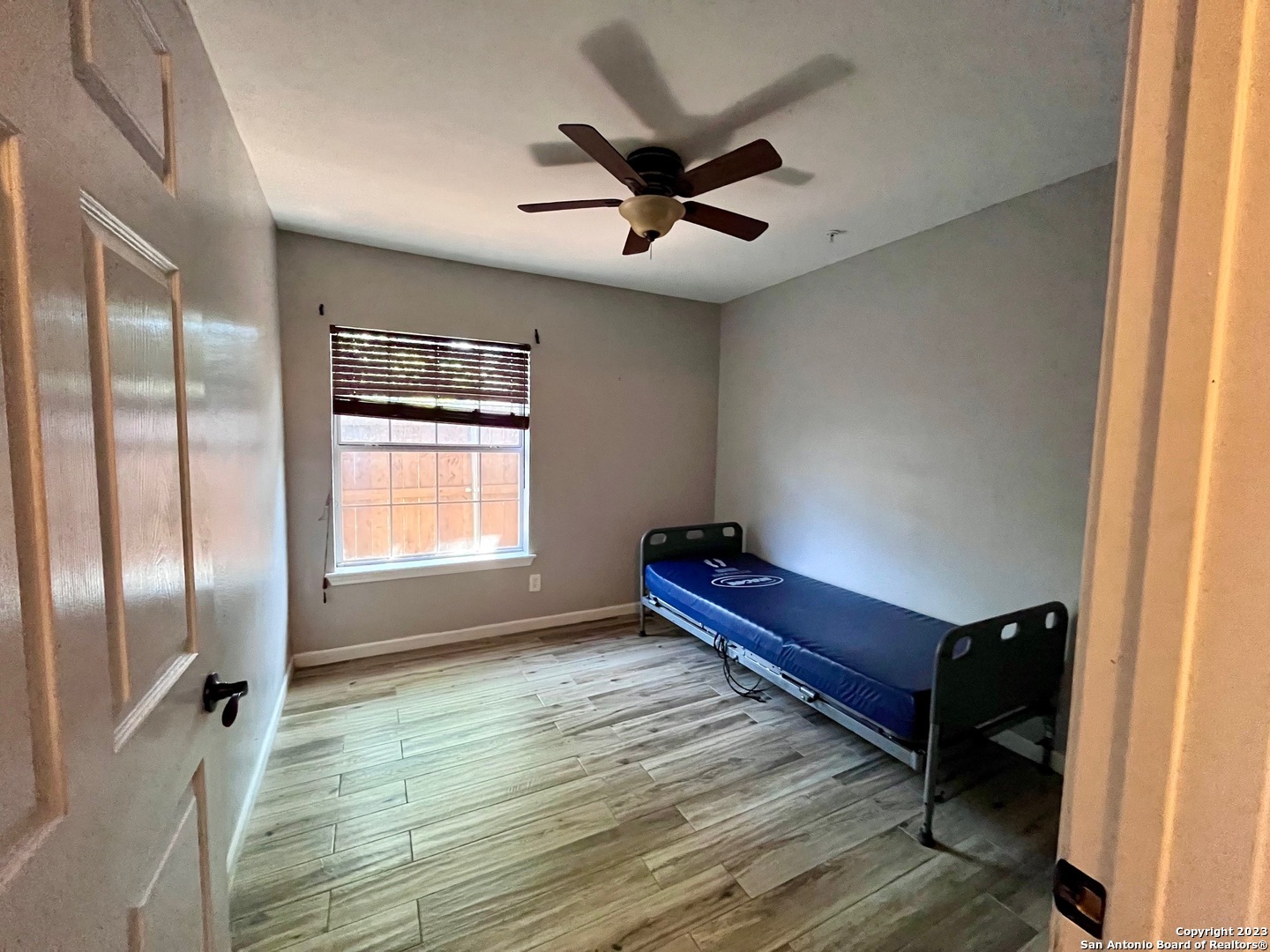 401 BRYN MAWR DR