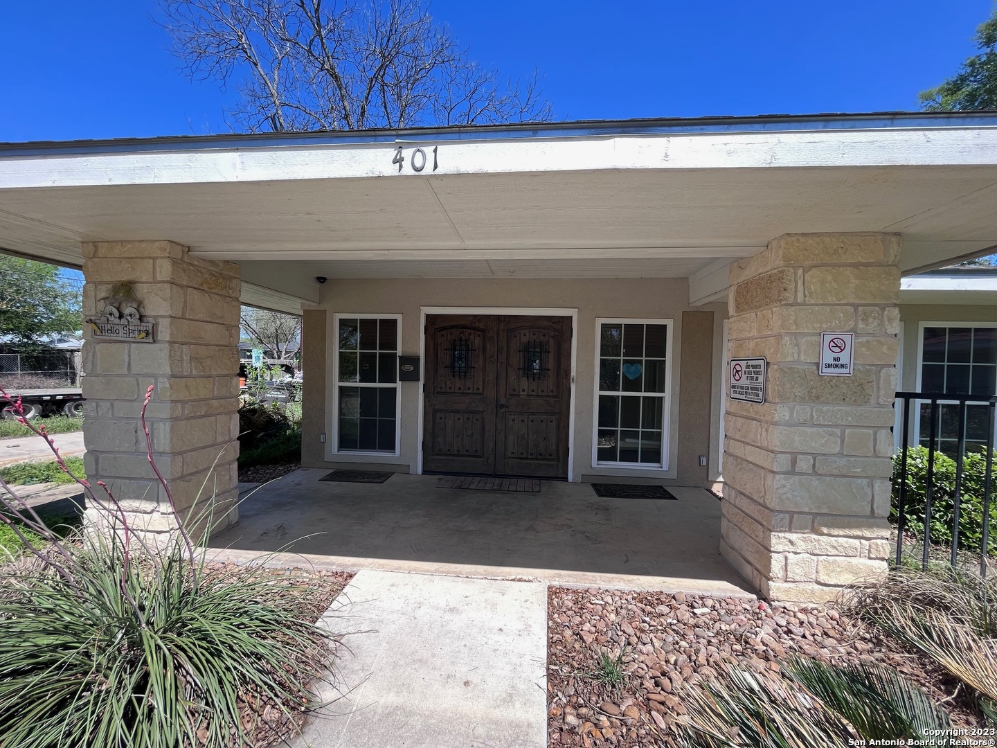 401 BRYN MAWR DR