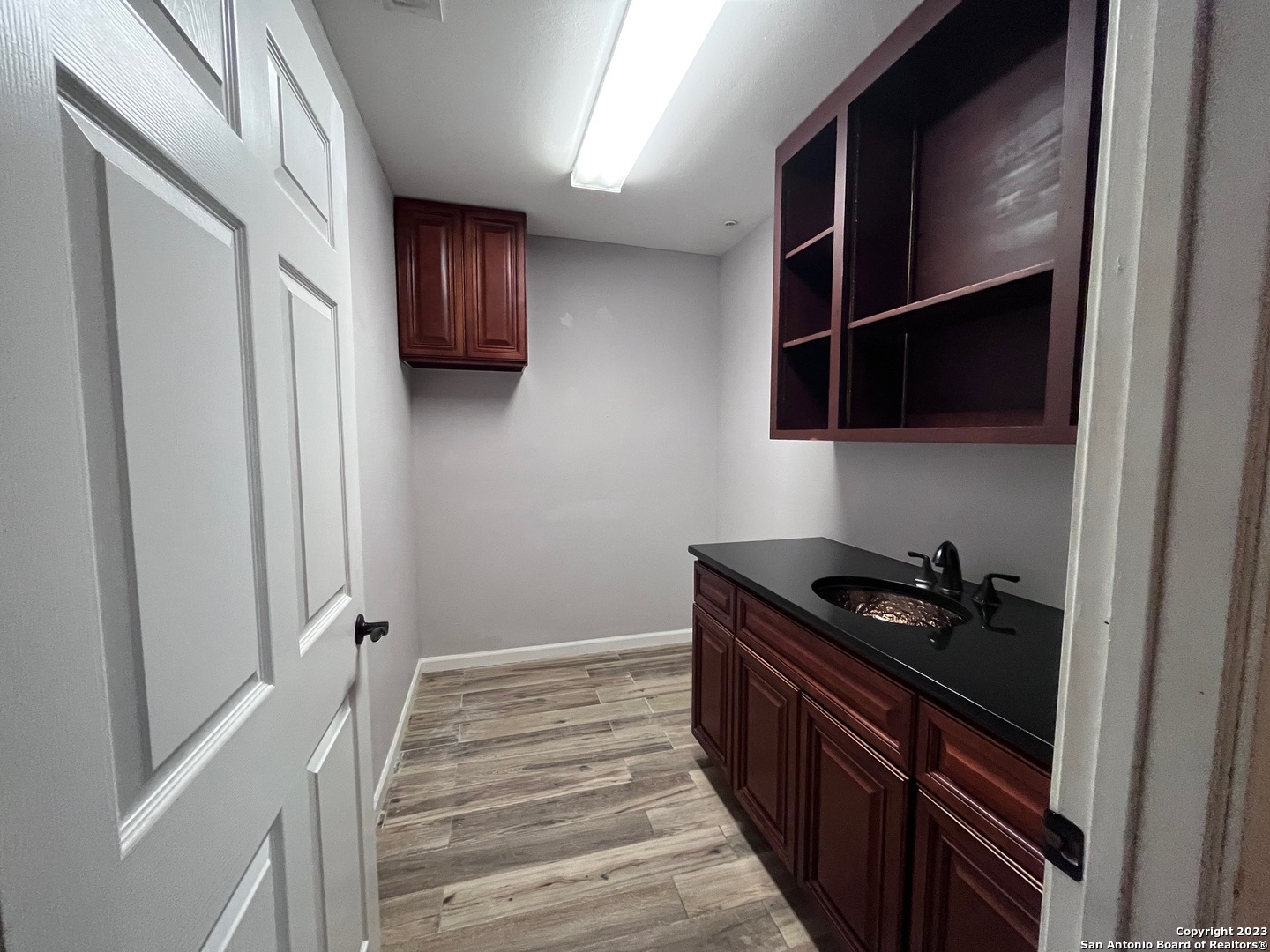 401 BRYN MAWR DR