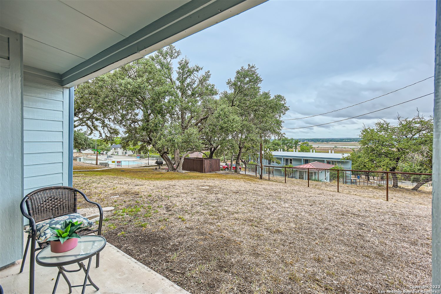 1603 PARKVIEW DR F4