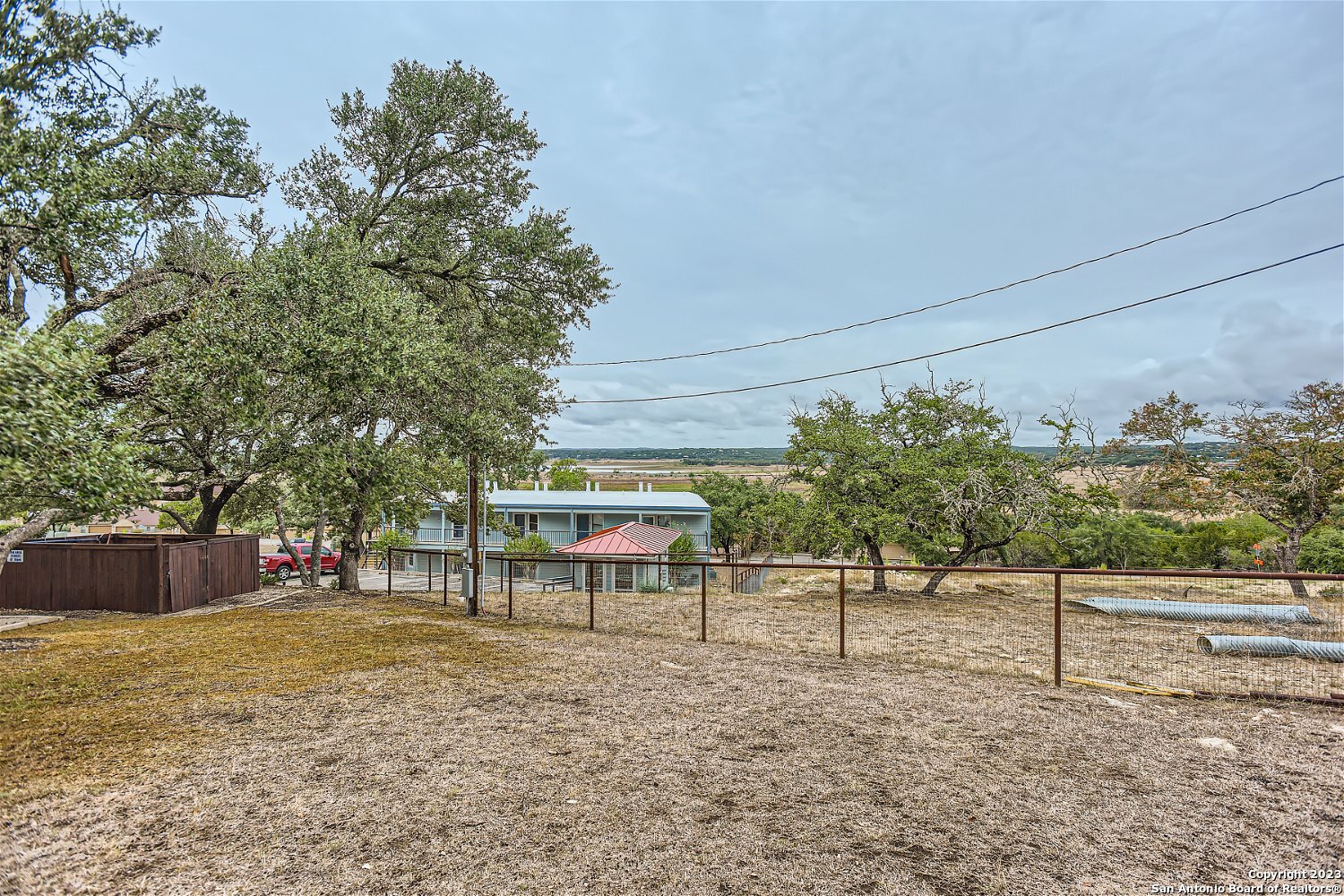 1603 PARKVIEW DR F4
