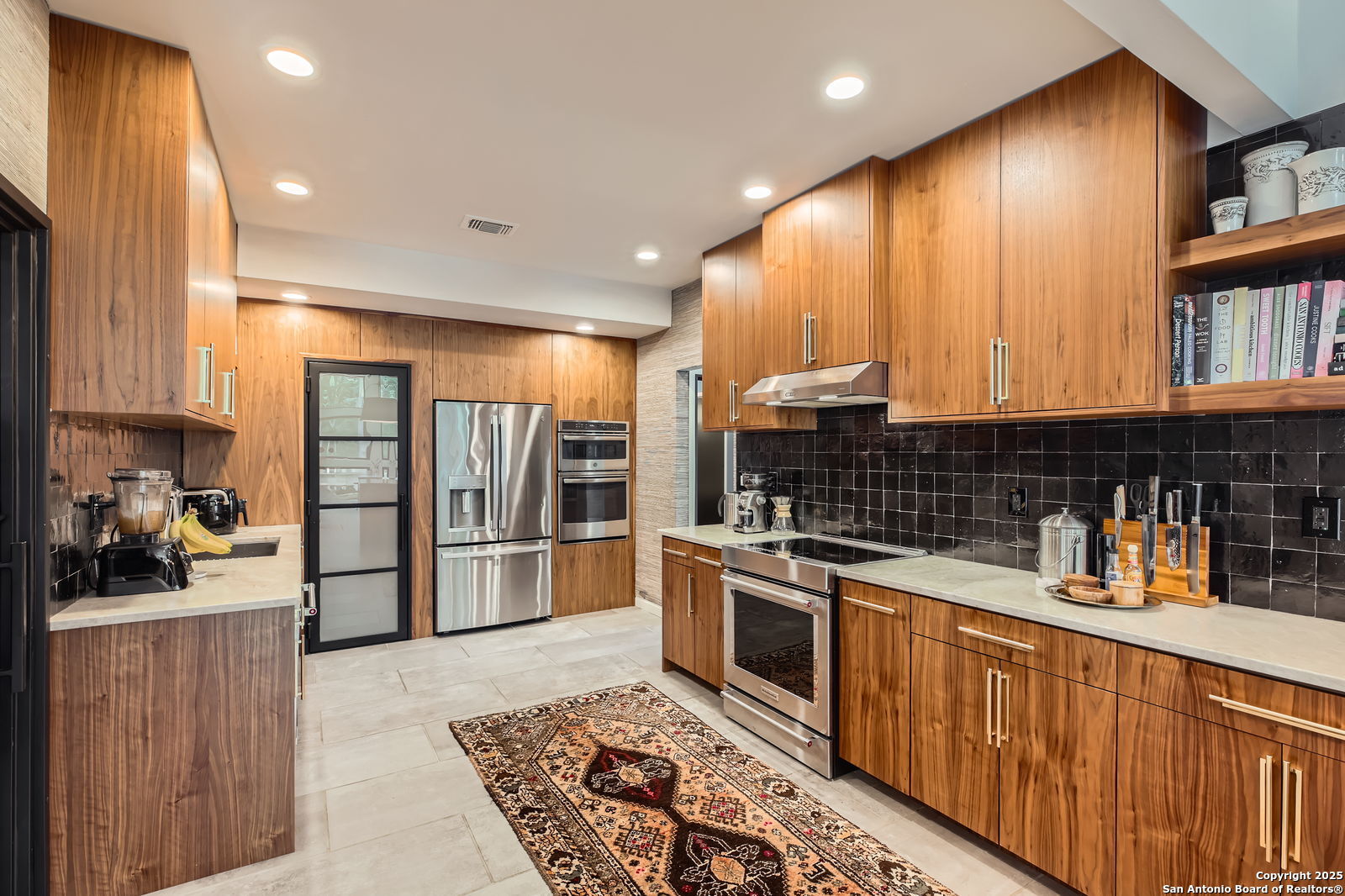 13819 Crown Bluff