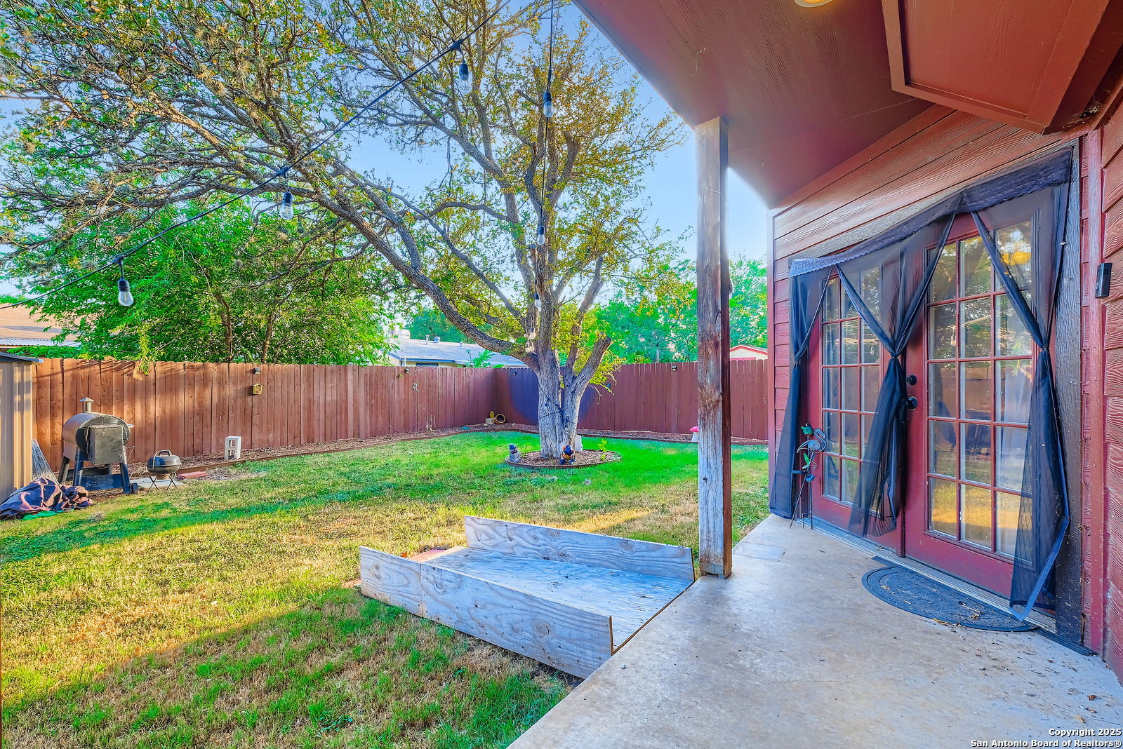 9322 Valley Ridge