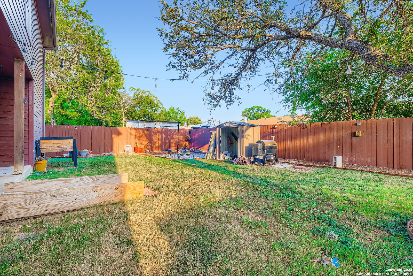 9322 Valley Ridge