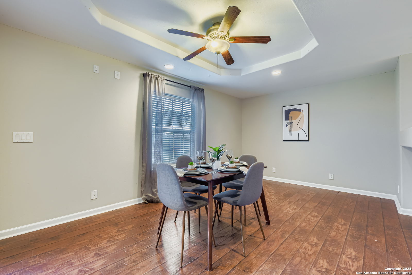 9322 Valley Ridge