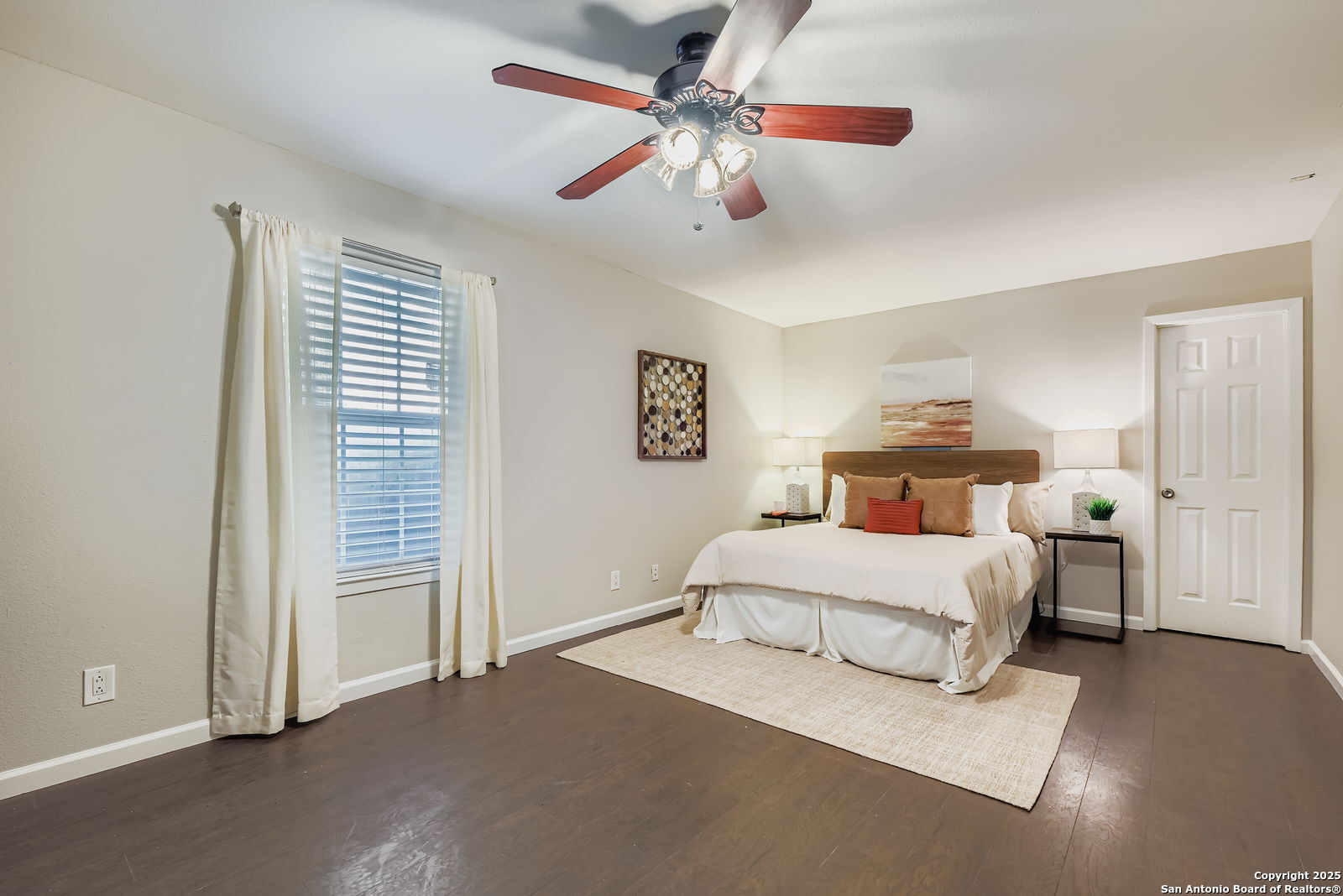 9322 Valley Ridge