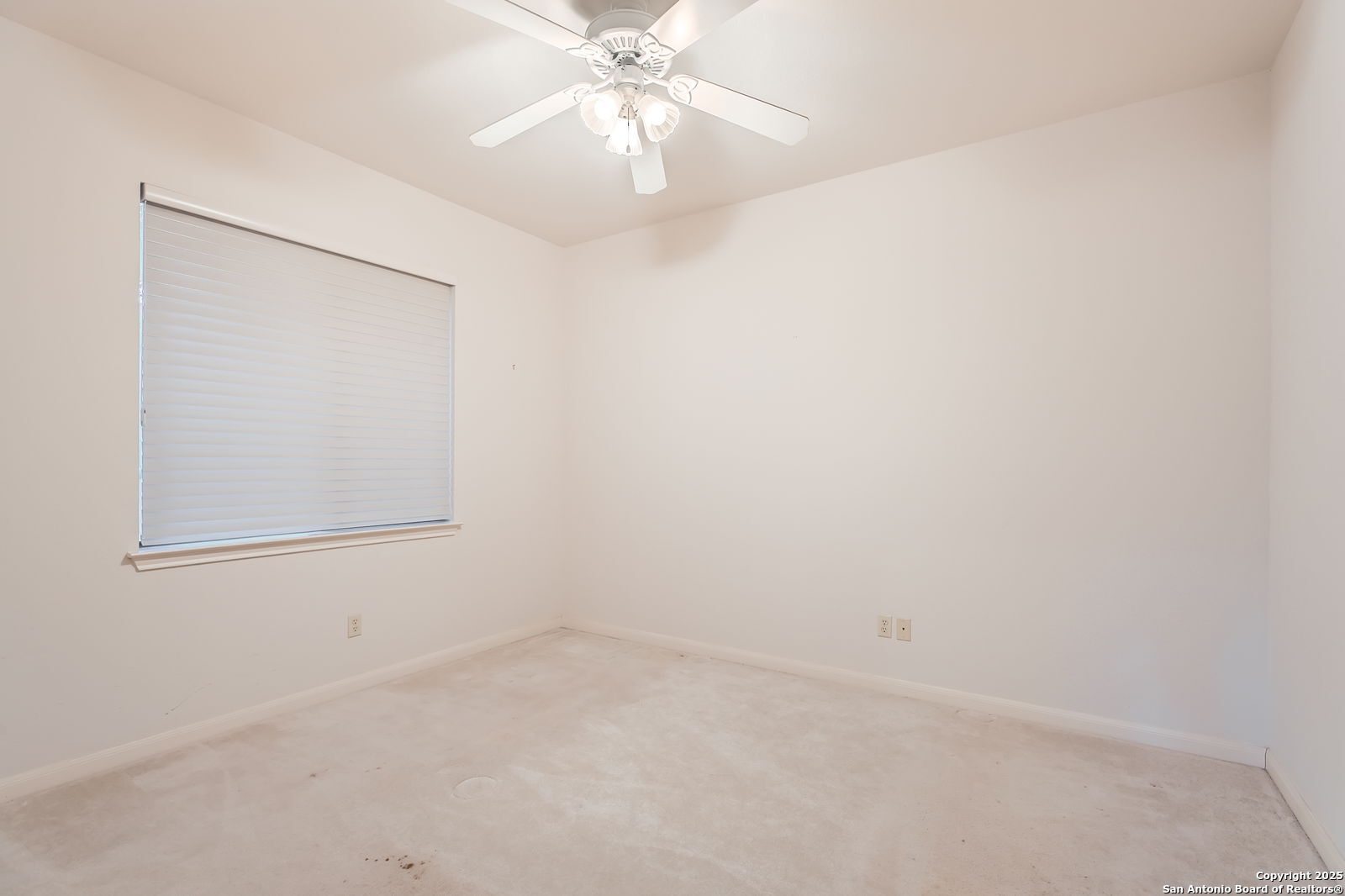 18522 Emerald Forest