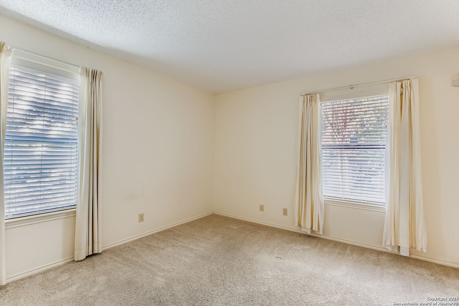 3430 Turtle Village 101