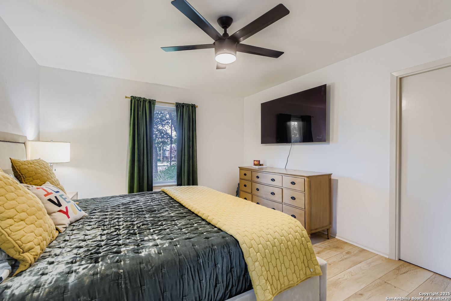 146 Canyon Oaks