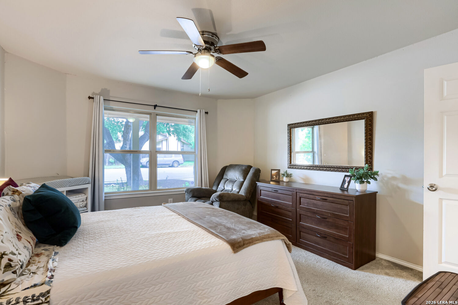 13043 Feather Ridge