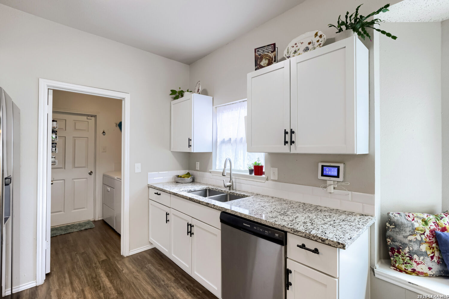13043 Feather Ridge