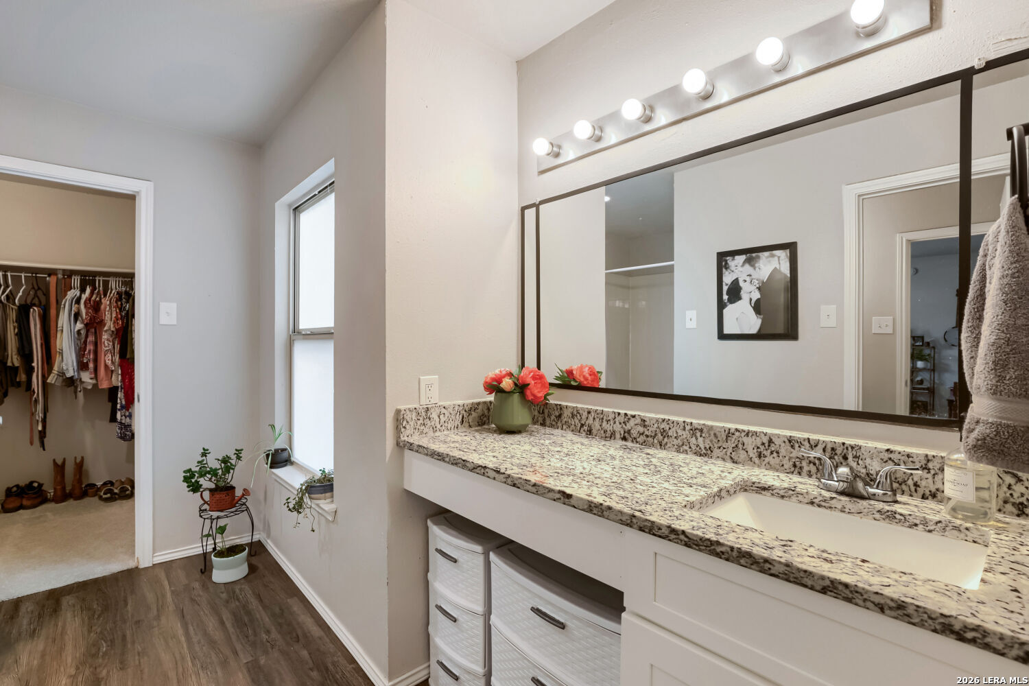 13043 Feather Ridge
