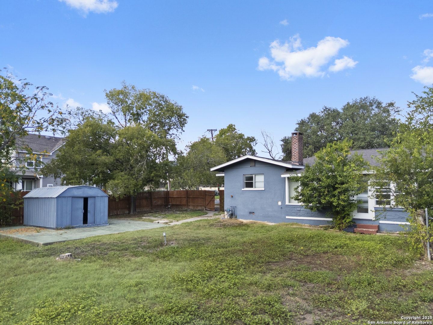 1100 GARRATY RD