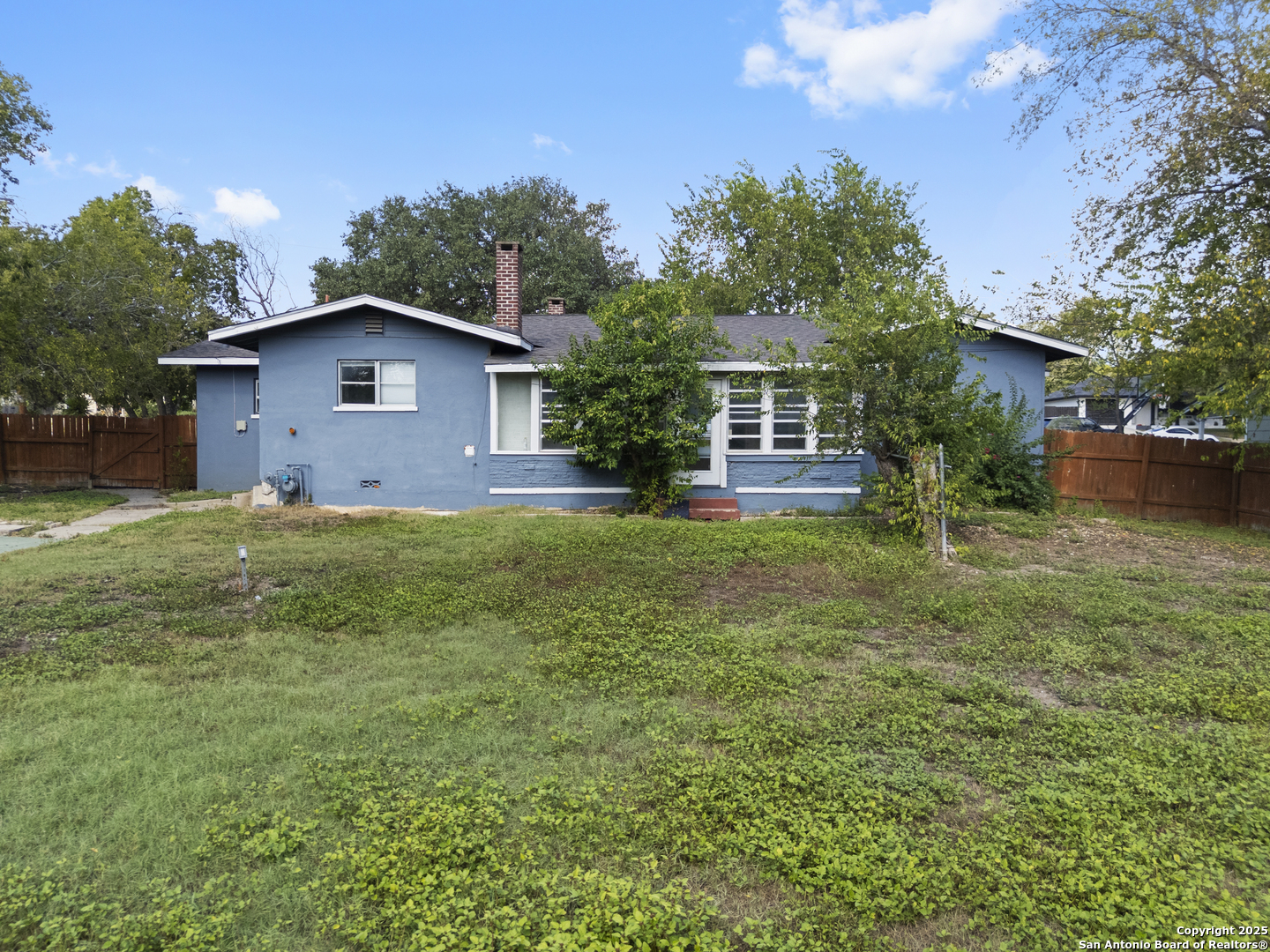 1100 GARRATY RD