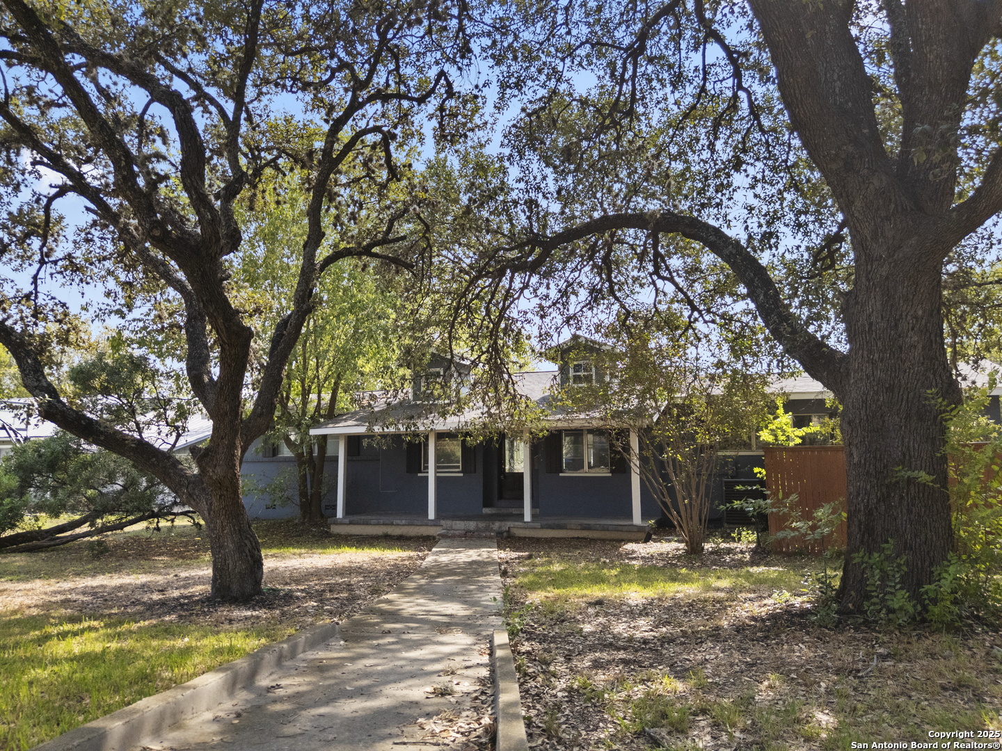 1100 GARRATY RD