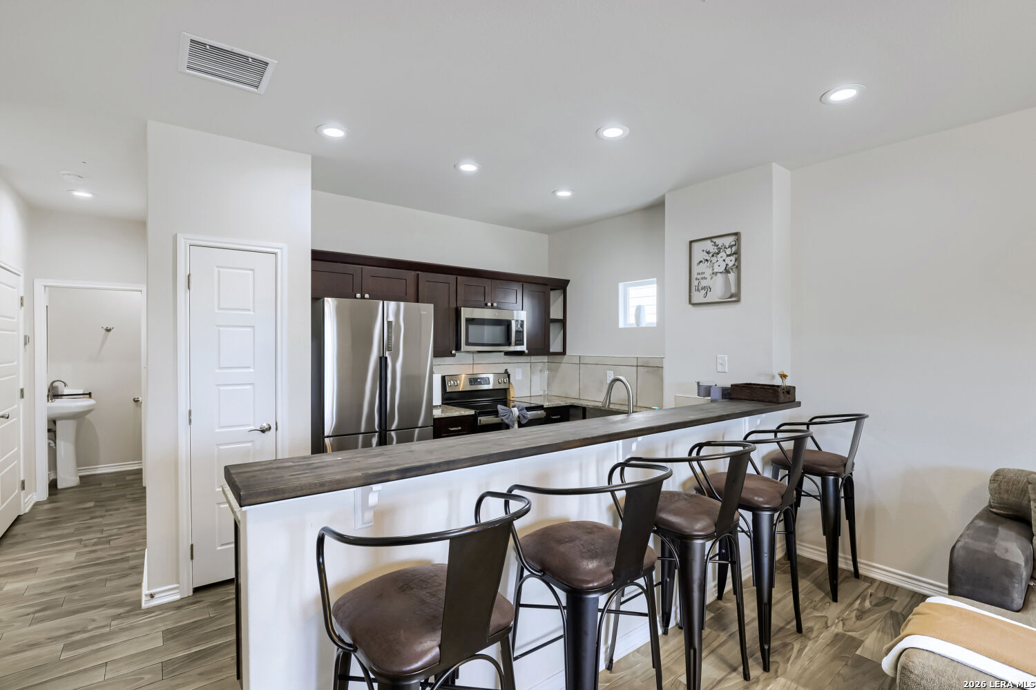 2531 CANYON LAKE FOREST DR