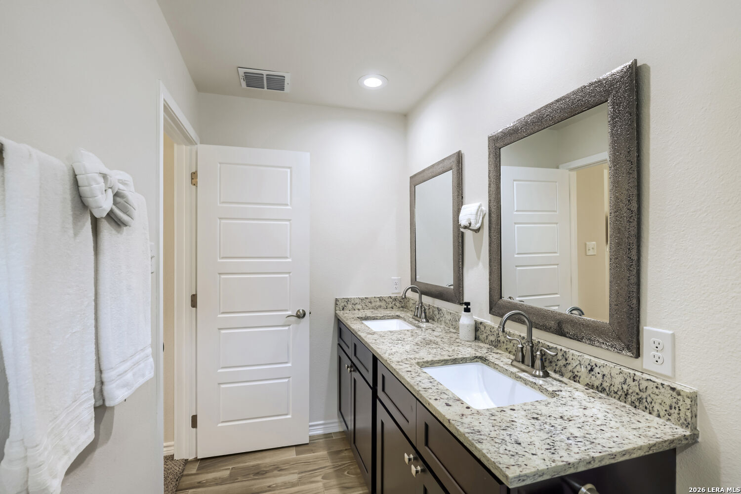2531 CANYON LAKE FOREST DR