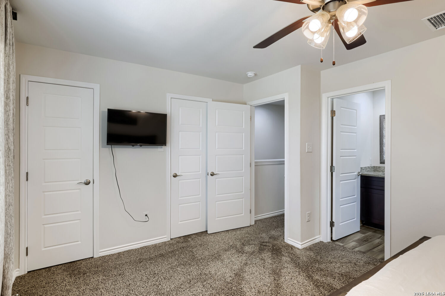 2531 CANYON LAKE FOREST DR
