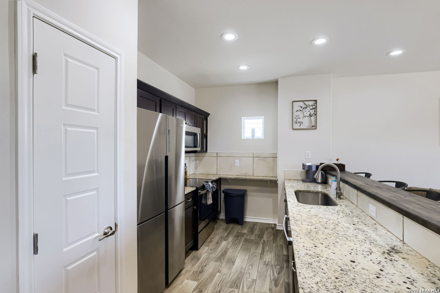 2531 CANYON LAKE FOREST DR