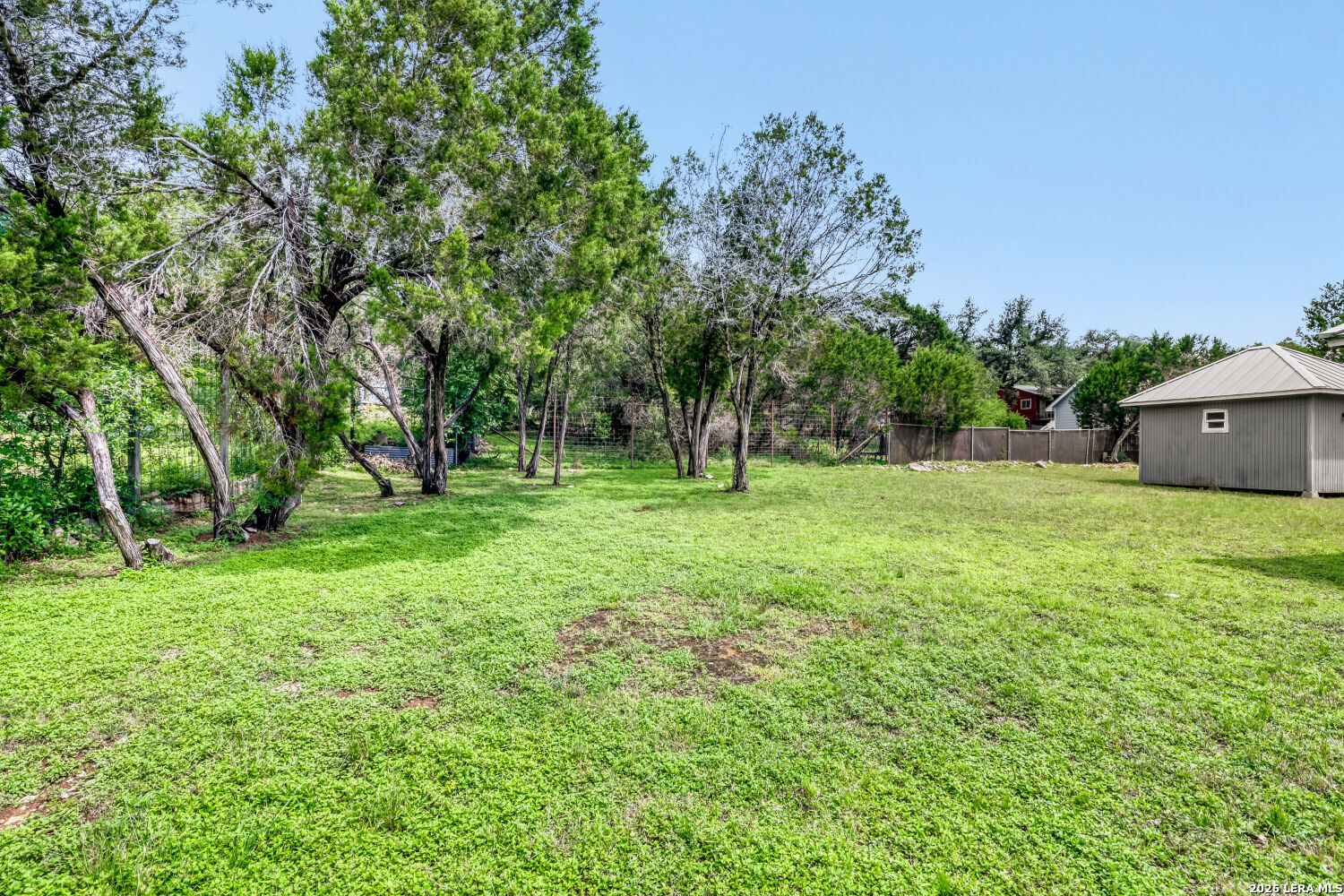 748 CANYON OAKS DR