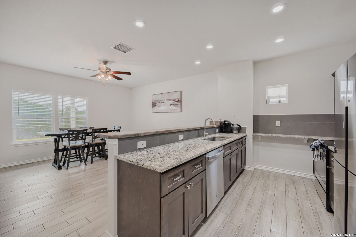 2551 CANYON LAKE FOREST DR