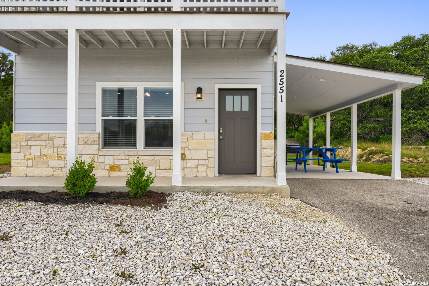 2551 CANYON LAKE FOREST DR