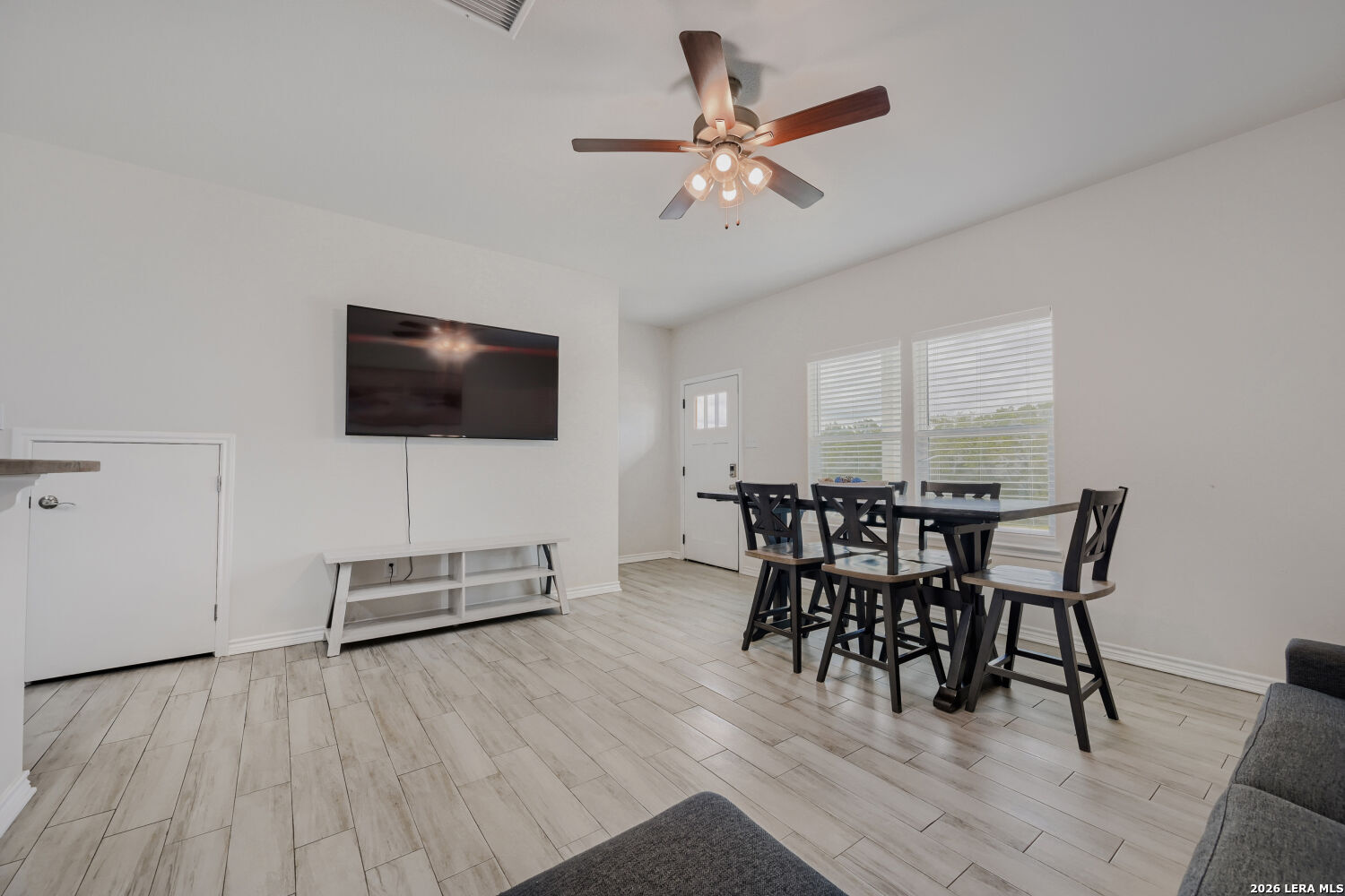 2551 CANYON LAKE FOREST DR